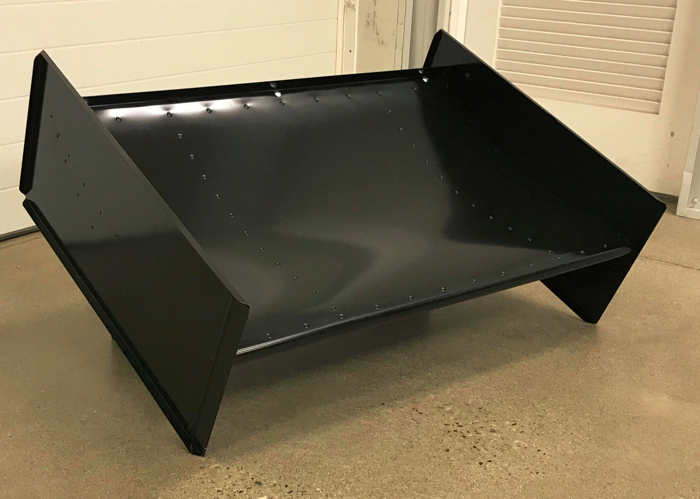Deep Dish Front Wing
