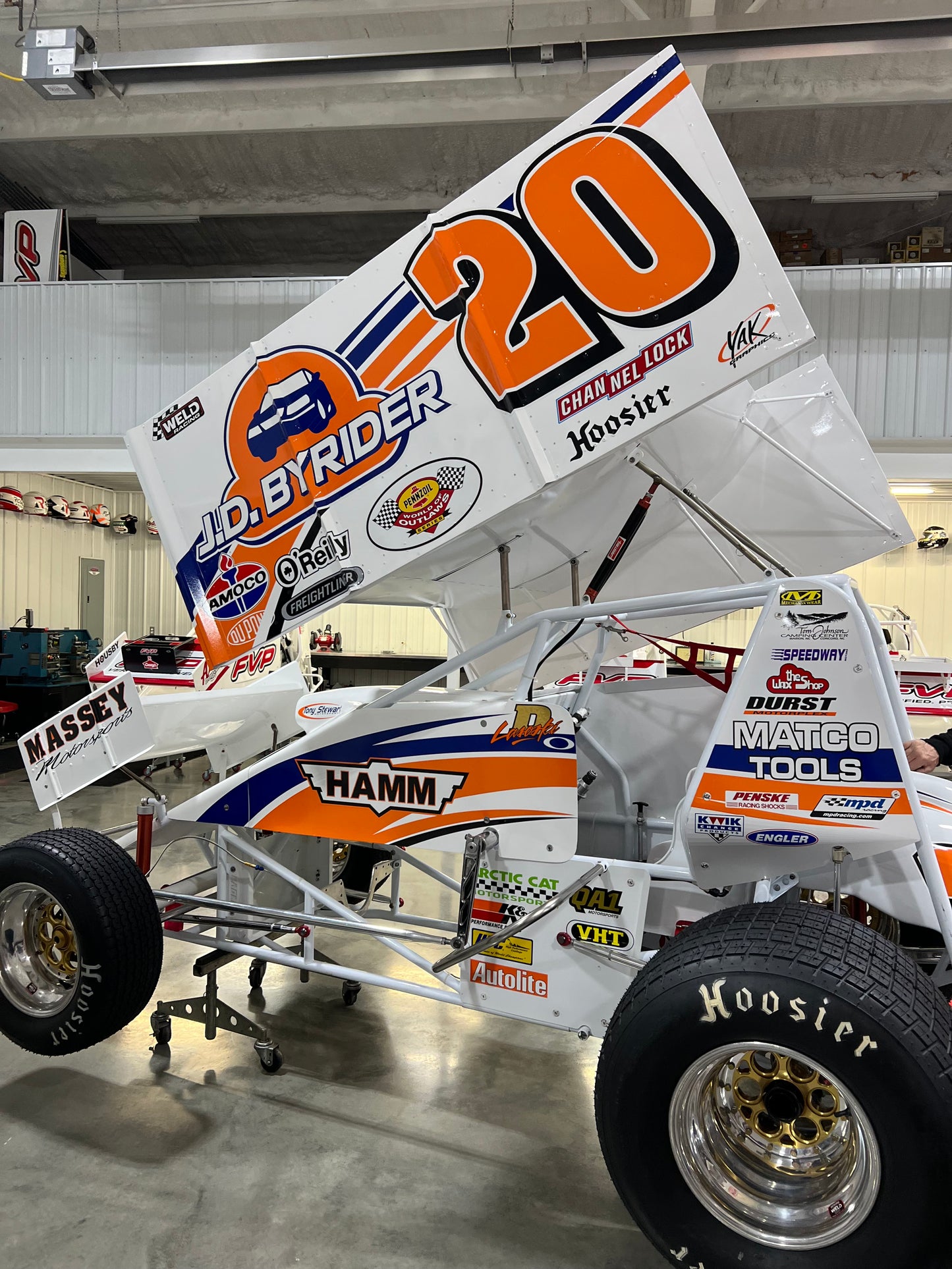 Dish Top Wing